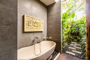 The Loyik Villa Ubud jungle View - Image 4