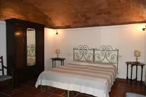 Encantadora casa de campo con 2 habitaciones con 1 baño - Image 2