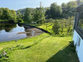 Beachfront property in Lyngdal - Image 4