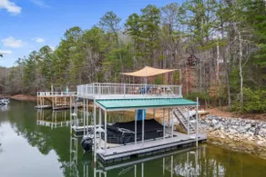 Cleanest Lake in NC | Lakefront Getaway - Image 2