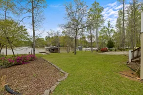Lakeside Bungalow, Sleeps 12, Dock, Kayak + More! - Image 3