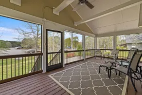 Lakeside Bungalow, Sleeps 12, Dock, Kayak + More! - Image 4