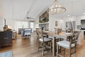 Cozy Bungalow - Big Views, Pool & 4 Master Suites - Image 4