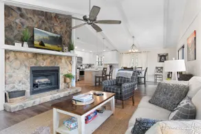 Cozy Bungalow - Big Views, Pool & 4 Master Suites - Image 2