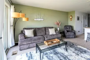 Waterfront condo in Spring Lake - Image 4