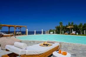 Kalos Homes Istron | Istron Loft Sea View Jacuzzi - Image 5
