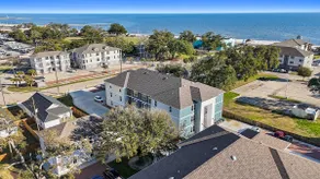 Coastal 2 bed Apt. - Image 5
