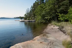 Edö Hill - Image 3
