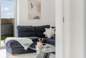 Scenic getaway, open plan home! 2bed park for free - Image 2