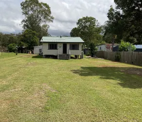 Country Charm alongside The BVRT - Image 3