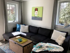 The Burrow; newly renovated apt. 2 bedroom, 2 bth - Image 3