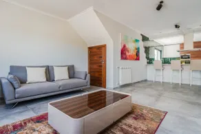 Luxurious 4Bedroom Villa Retreat - Image 3