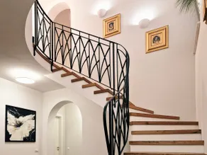 Vila Pavlovski: XL Lake&Castle View Suite (240m²) - Image 4