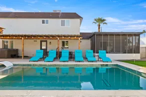 7 BR Scottsdale Home | Free Heated Pool | Hot tub - Image 2