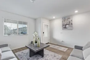 Spacious 4BR Buckeye Home with Great WiFi Full Kitchen and Easy Access to Local Attractions - Image 2