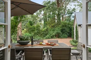 The Croft - Enchanting Bowral stone cottage - Image 4