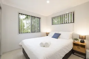 Clean Rocklea 1BR | AC & Near Shops | 173B1 - Image 2