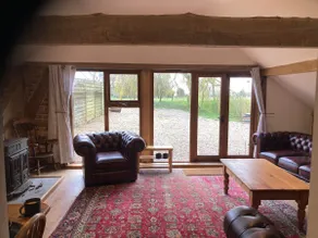 Piglets Lodge - Image 4