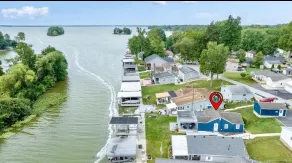 Waterfront Retreat w/King Bed, Boat Docks & Kayaks - Image 3