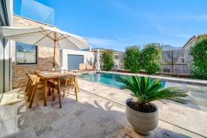 Villa Moderne avec Piscine Privée - Proche de Nice - Image 5