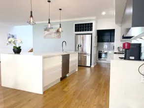 Escape in Wangi Lakeview Retreat - Image 4