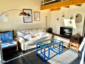 Accommodation with scenery and views - Image 5