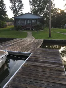 The Lake Cabin - Image 5
