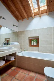 Cannes Countryside Villa, Sea View, Heated Pool - Image 5