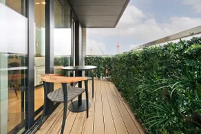 Luxurious 3-bed Apartment in London - Image 3