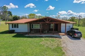 Cozy and comfy Golf Course Cottage - Image 2