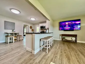 New remodel exquisite master suite Trenton, Ohio - Image 2