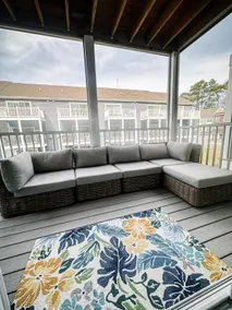 Cozy Coastal Haven: Beach Community Charm - Image 4