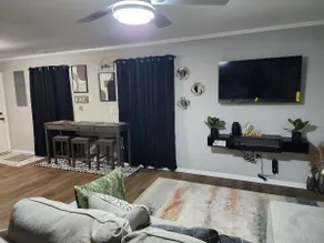 3BR Coastal Retreat 1 mile from the beach - Image 2