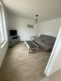 Gault Country House - Image 2