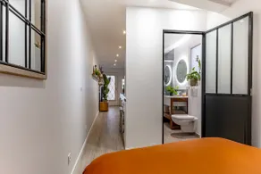 Lovely well-equipped studio, strategically located - Image 4