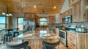 Modern cabin: hot tub, stunning views, fireplaces! - Image 3