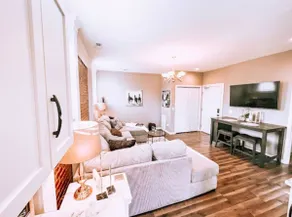 Downtown Upscale Apartment 1bd - Image 2