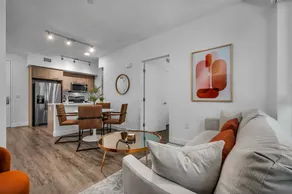 Lovely 2BDRM with Pool - Heart of Santa Monica - Image 5