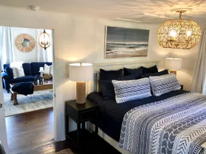 Historic Maple Beach Cottage - Image 3