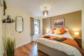 Stylish Victorian house, close to City Centre - Image 2