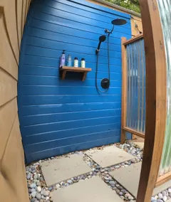 Cowboy Pool Oasis - Image 4