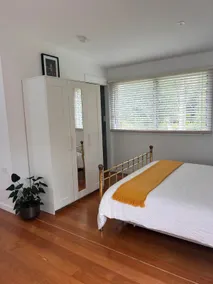 Cozy Bangalow Studio - Image 5