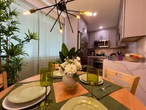 New Beautiful & Lovely Home | Dtown Mountain View - Image 5