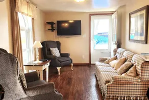 Cozy Channel House on lake - w beach & dock - Image 2