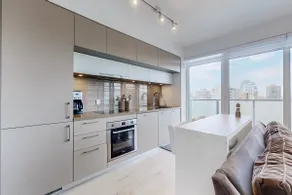 Casa Loma Luxury! - Image 4