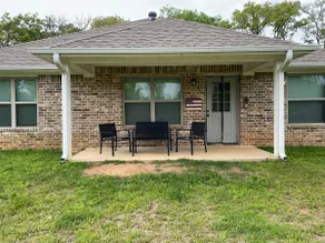 Cozy 3BR near Downtown Tyler | Sleeps 10 - Image 4