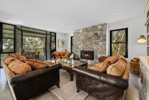 Bellmohr House on the Lake - Image 3