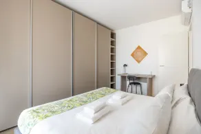 [Free Private Parking - Metro Line 5 min] Cozy Apartment - Image 3