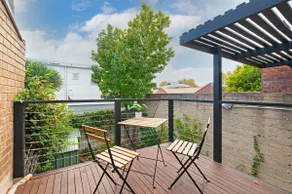 Character and Charm 3BR home with free wine - Image 4