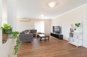 Family Home for a Fiesta - Image 3